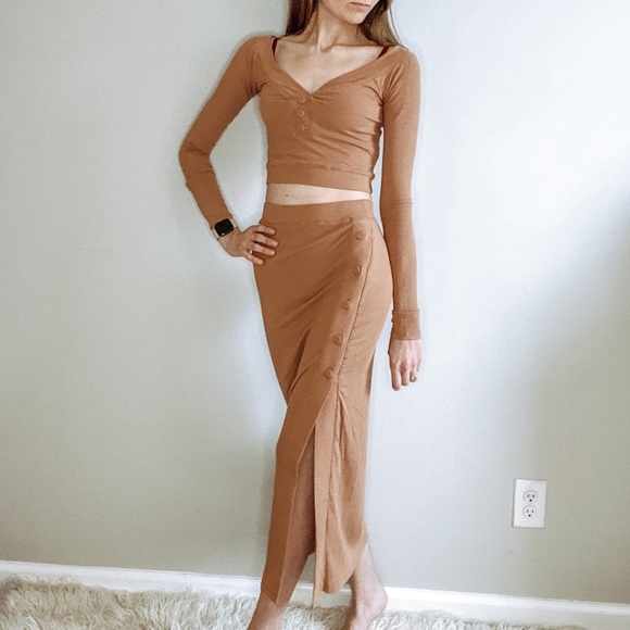 Mable Dresses & Skirts - NWT Mable Dusty Brown Soft Ribbed Top + Midi Slit Skirt Set, size Small